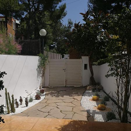 Studio Carrer De Valencia Apartment Sitges Exterior photo