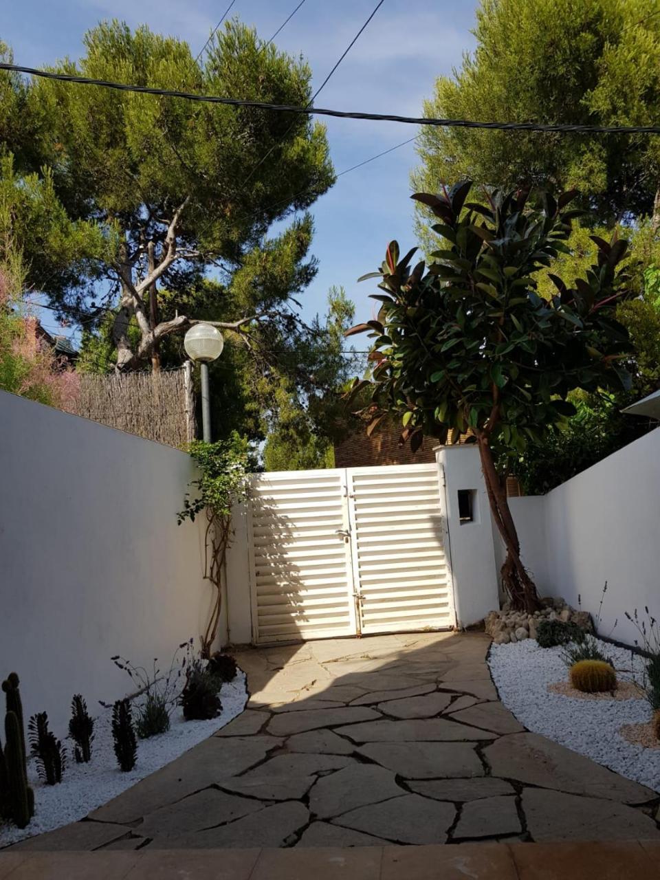 Studio Carrer De Valencia Apartment Sitges Exterior photo